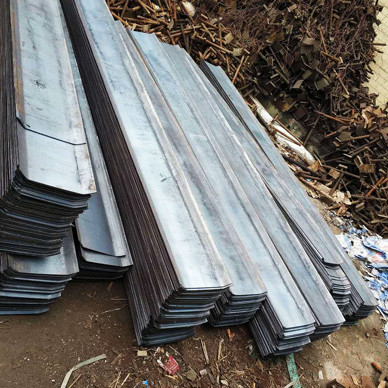 四川成都止水钢板生产厂家批发300*3MM厚 330*5厚镀锌止水钢板