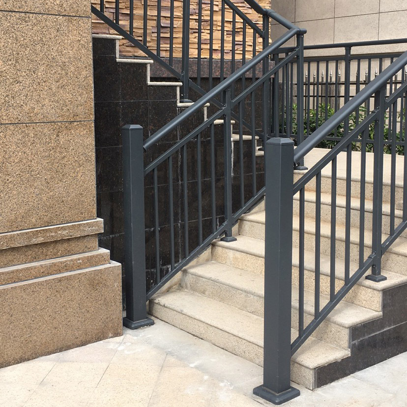 博盾楼梯扶手起步柱栏杆大立柱锌钢铝合金底座护栏阳台扶手将军柱